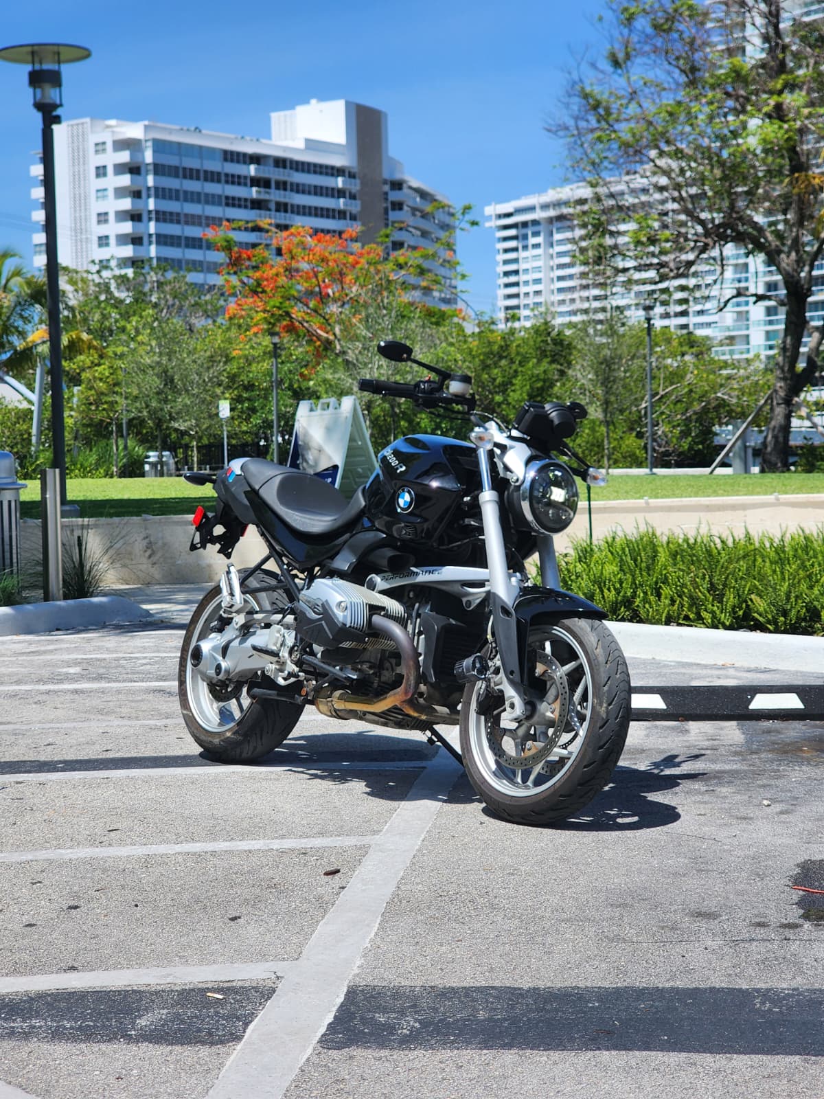 BMW R 1200 R